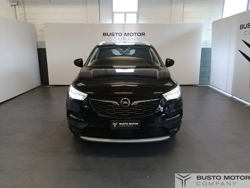 Opel Grandland X usata a Varese (2)