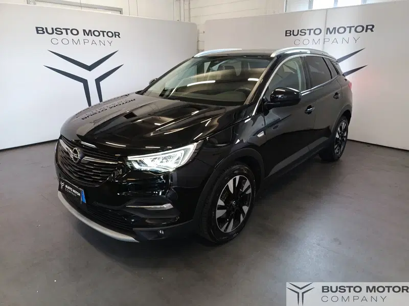 Opel Grandland X usata a Varese (3)