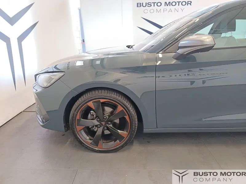Cupra Leon usata a Varese (7)