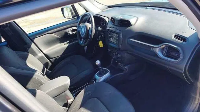 Jeep Renegade usata a Firenze (11)