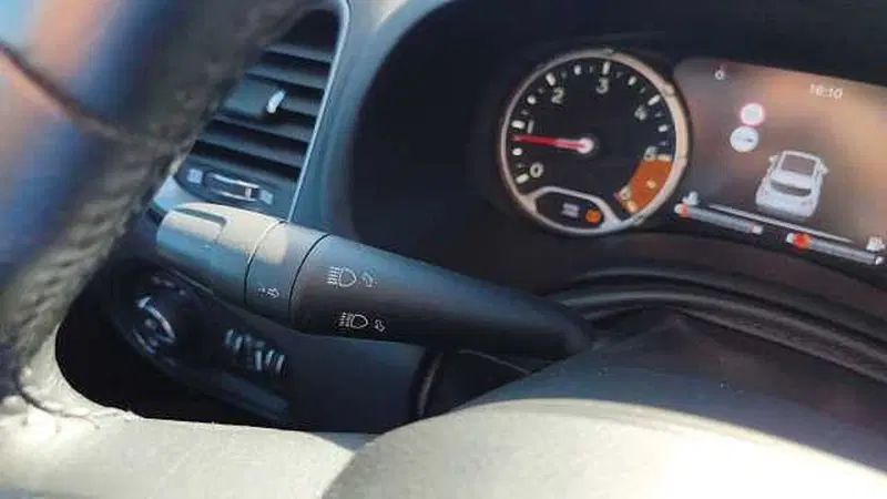 Jeep Renegade usata a Firenze (18)