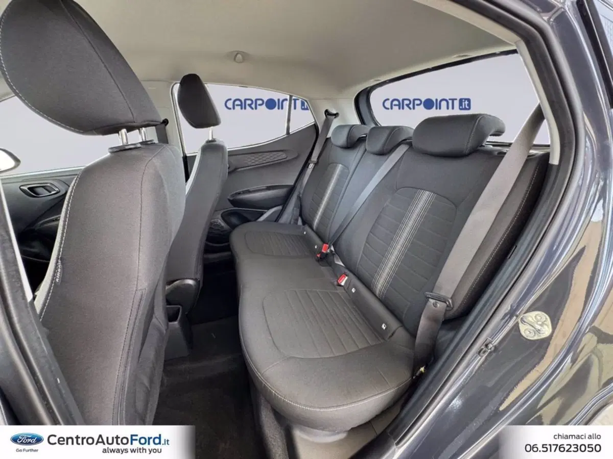 Hyundai i10 usata a Roma (13)