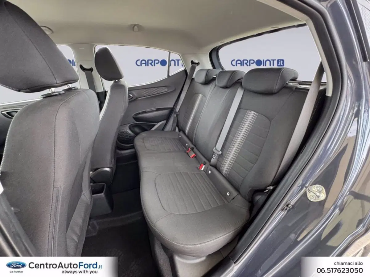 Hyundai i10 usata a Roma (13)