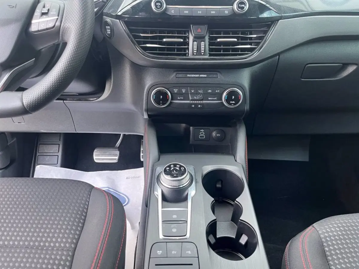 Ford Kuga usata a Milano (16)