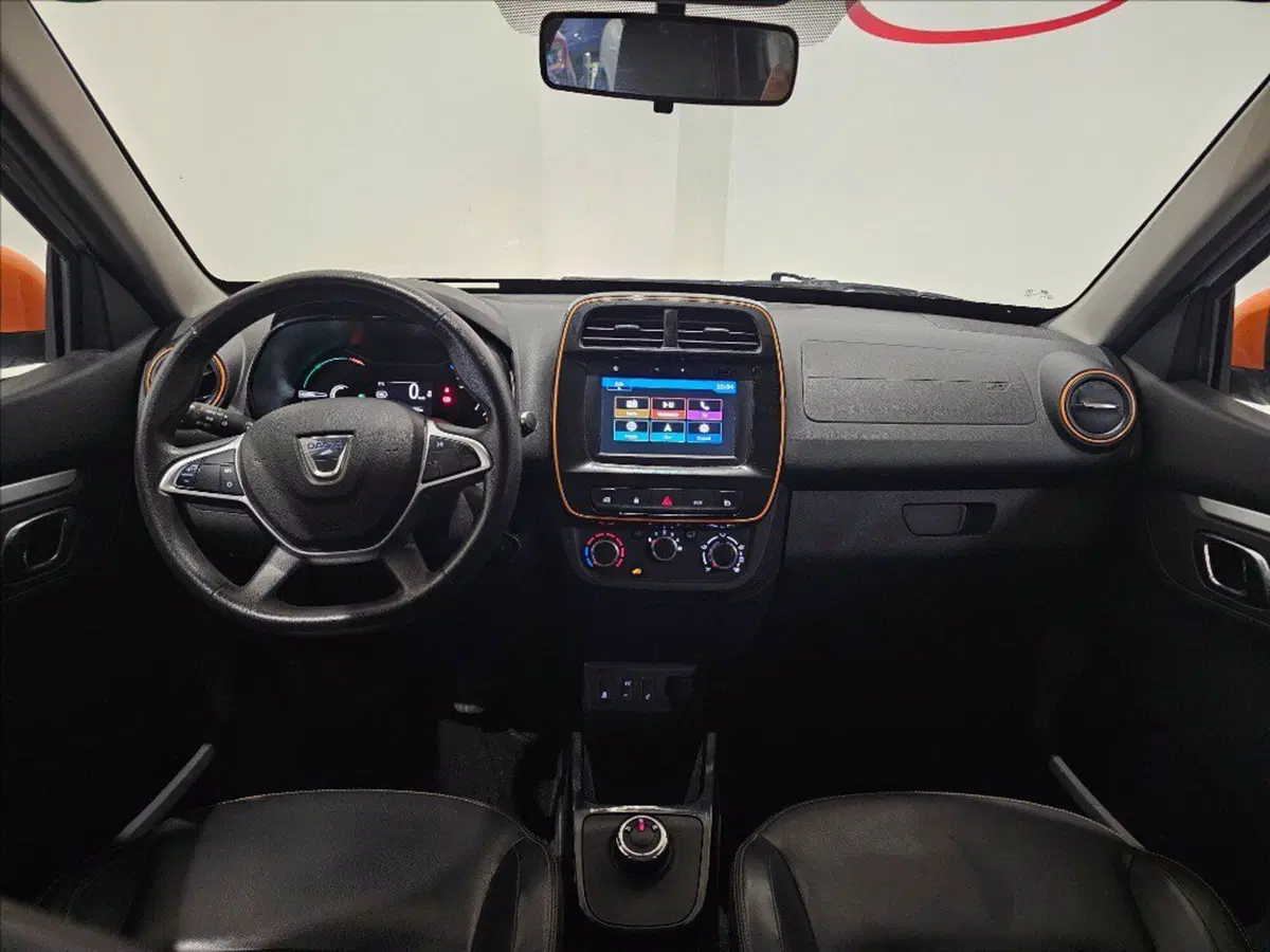 Dacia Spring usata a Palermo (10)