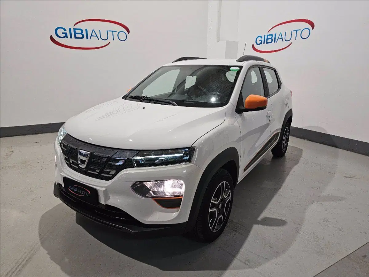 Dacia Spring usata a Palermo (4)