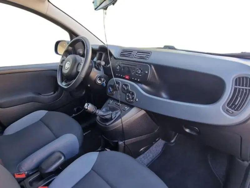 Fiat Panda usata a Salerno (12)