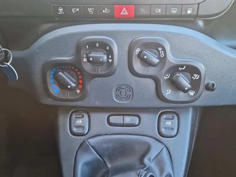 Fiat Panda usata a Salerno (17)