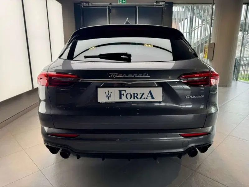 Maserati Grecale usata a Torino (7)