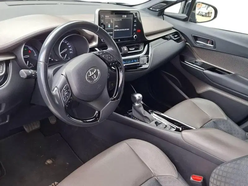 Toyota Toyota C-HR usata a Torino (12)