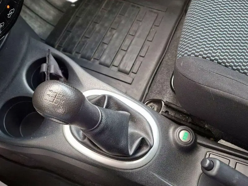 Nissan Note usata a Torino (10)