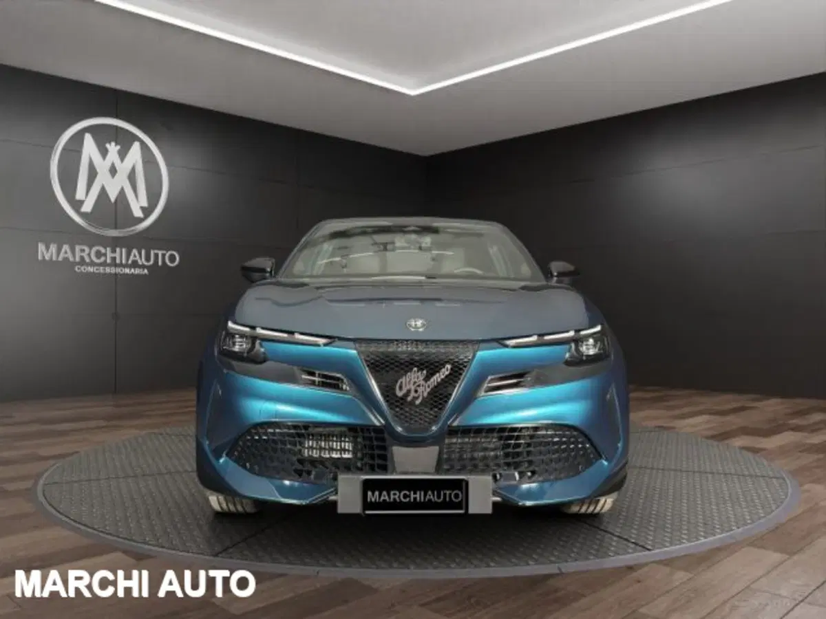 Alfa Romeo Junior nuova a Perugia (2)