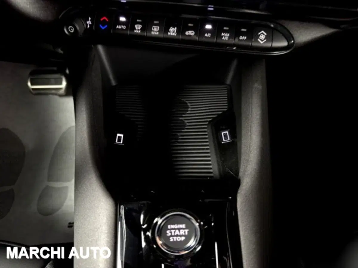 Alfa Romeo Junior nuova a Perugia (20)
