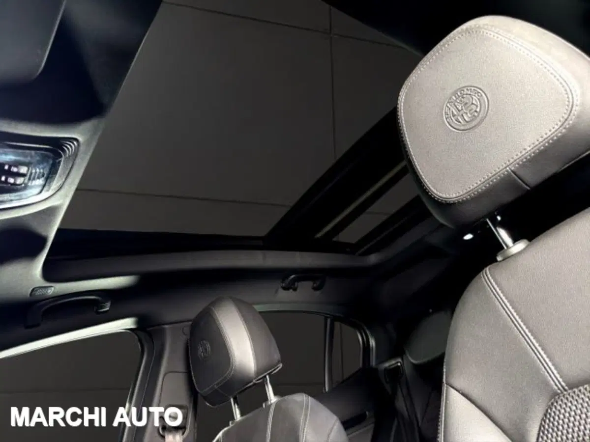 Alfa Romeo Stelvio usata a Perugia (20)