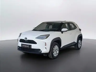Toyota Yaris Cross 1.5h GR Sport Black Sky fwd 116cv e-cvt del 2022 usata a Mosciano Sant'Angelo