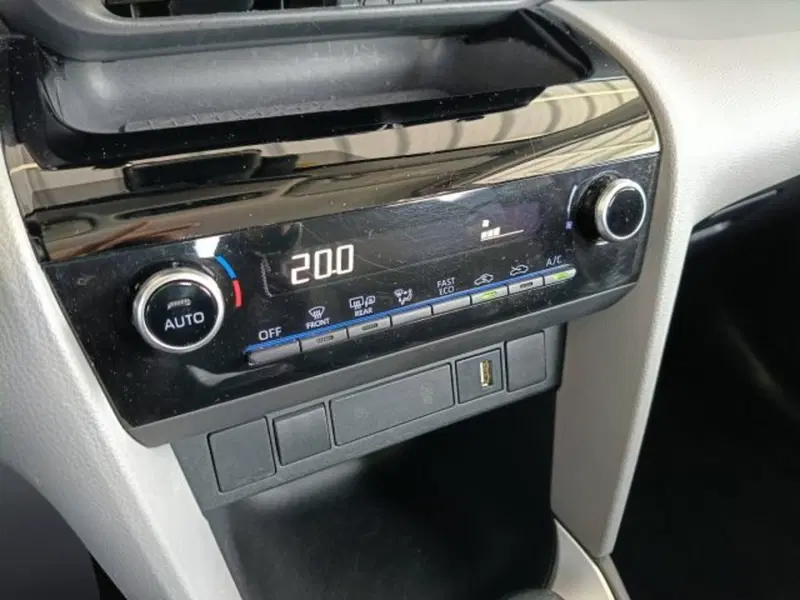 Toyota Yaris Cross usata a Teramo (14)