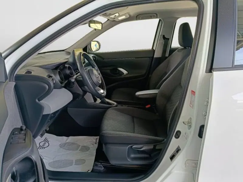 Toyota Yaris Cross usata a Teramo (8)
