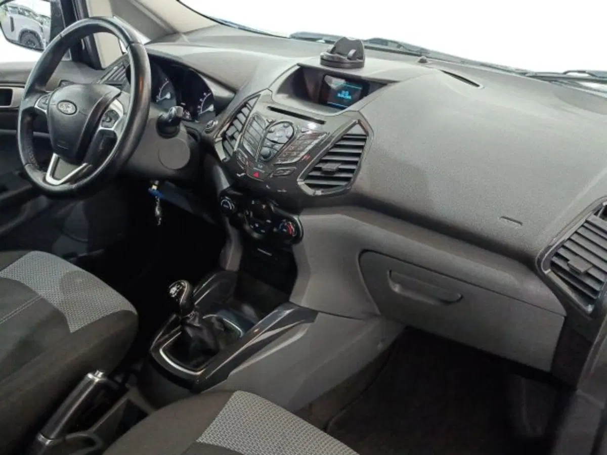 Ford EcoSport usata a Catania (9)