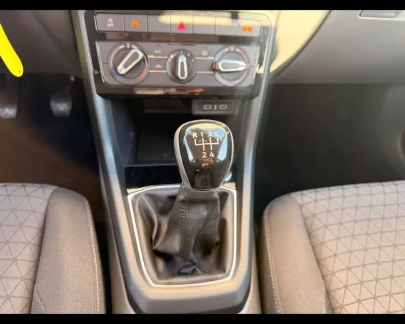 Volkswagen T-Cross usata a Treviso (15)