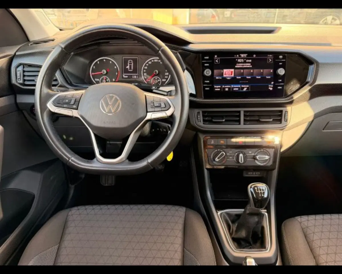 Volkswagen T-Cross usata a Treviso (9)