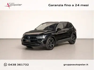 Volkswagen Tiguan Allspace 2.0 tdi Life 150cv dsg del 2021 usata a Conegliano