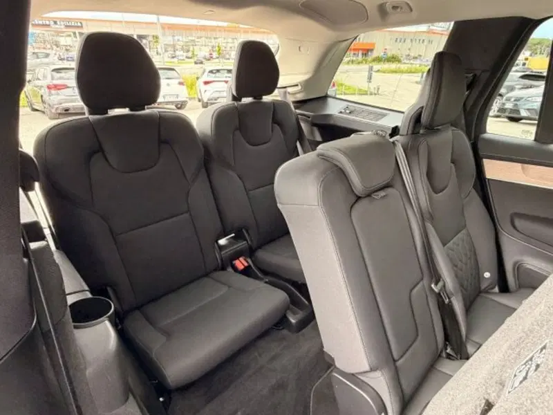 Volvo XC90 usata a Treviso (11)