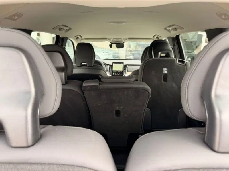 Volvo XC90 usata a Treviso (12)