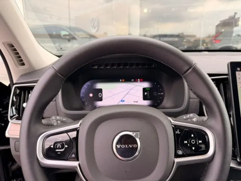 Volvo XC90 usata a Treviso (13)
