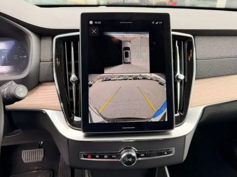 Volvo XC90 usata a Treviso (15)