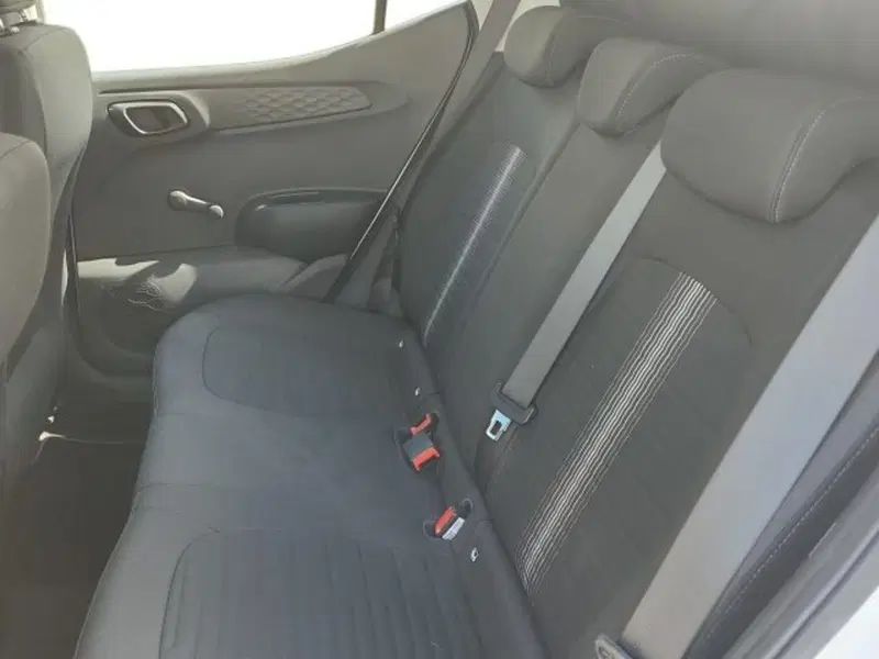 Hyundai i10 usata a Roma (10)