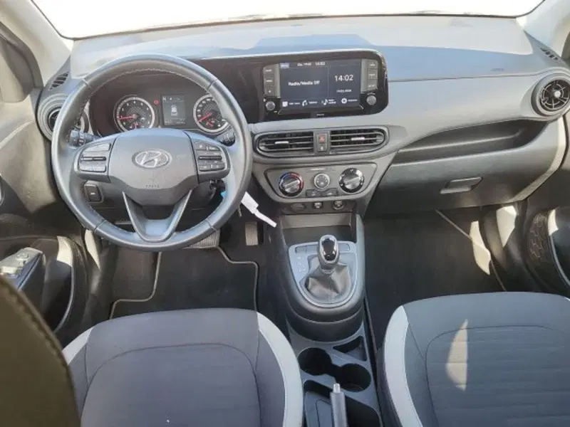 Hyundai i10 usata a Roma (15)