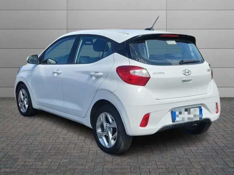 Hyundai i10 usata a Roma (4)
