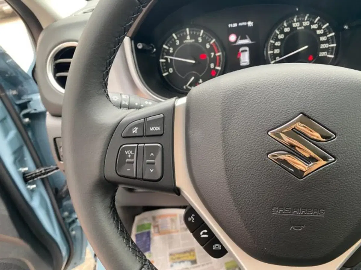 Suzuki Vitara nuova a Cuneo (19)
