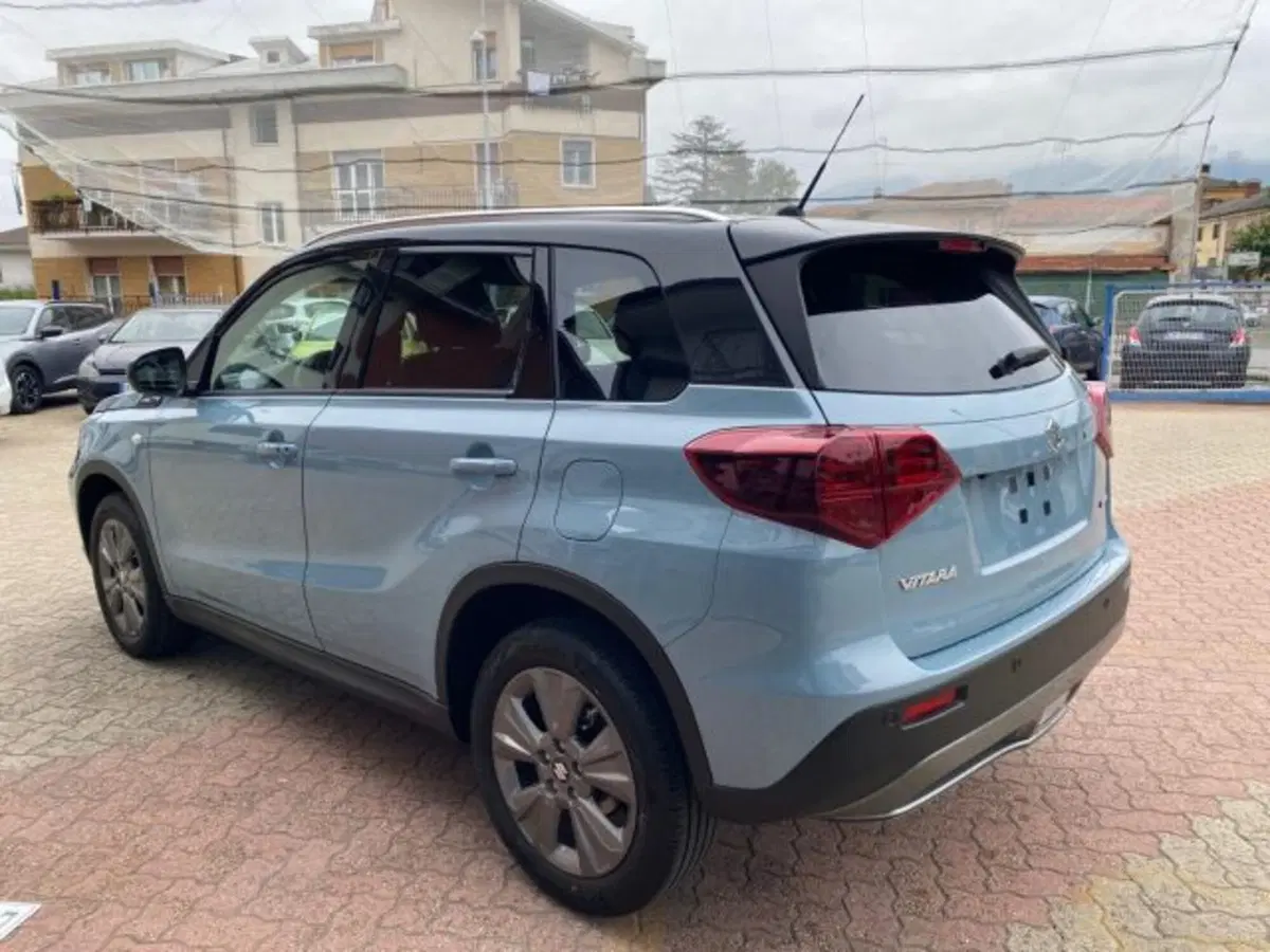 Suzuki Vitara nuova a Cuneo (4)