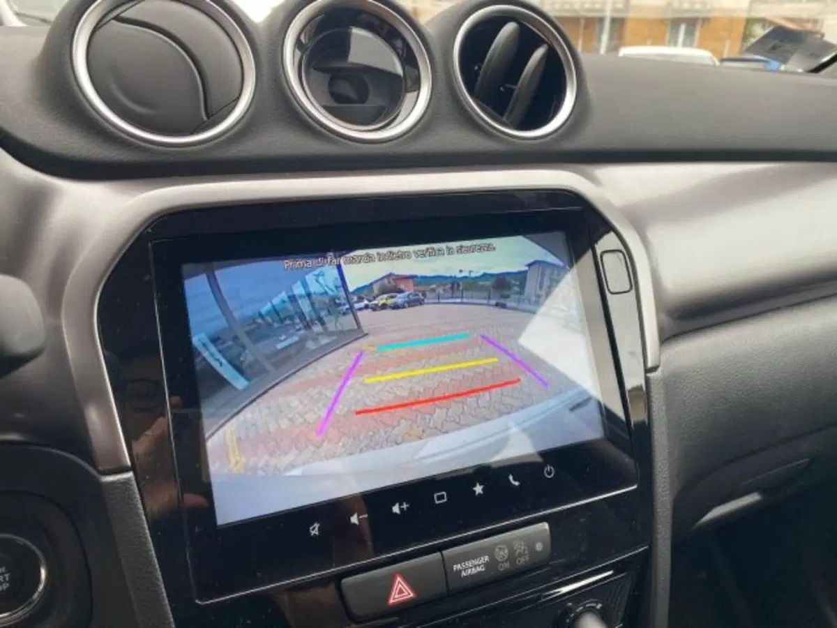Suzuki Vitara nuova a Cuneo (15)