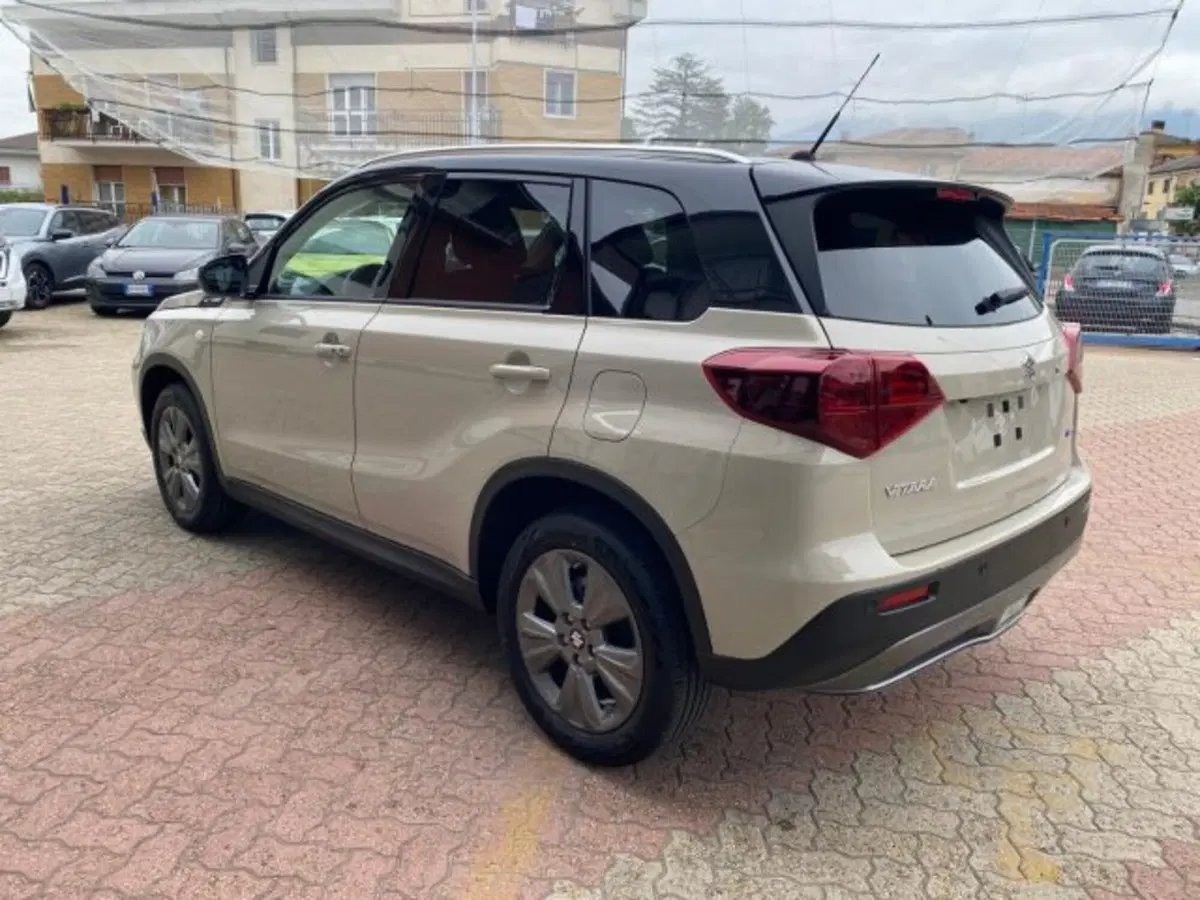 Suzuki Vitara nuova a Cuneo (4)