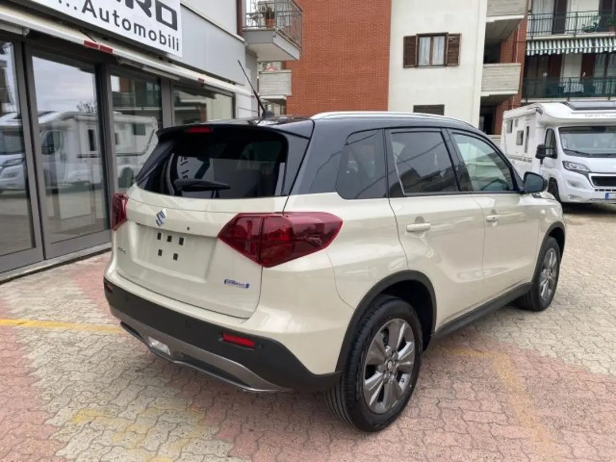 Suzuki Vitara nuova a Cuneo (5)