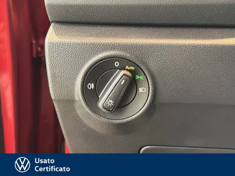 Volkswagen T-Roc usata a Vicenza (13)