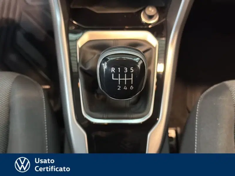 Volkswagen T-Roc usata a Vicenza (18)