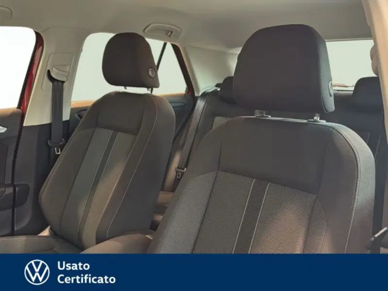 Volkswagen T-Roc usata a Vicenza (9)