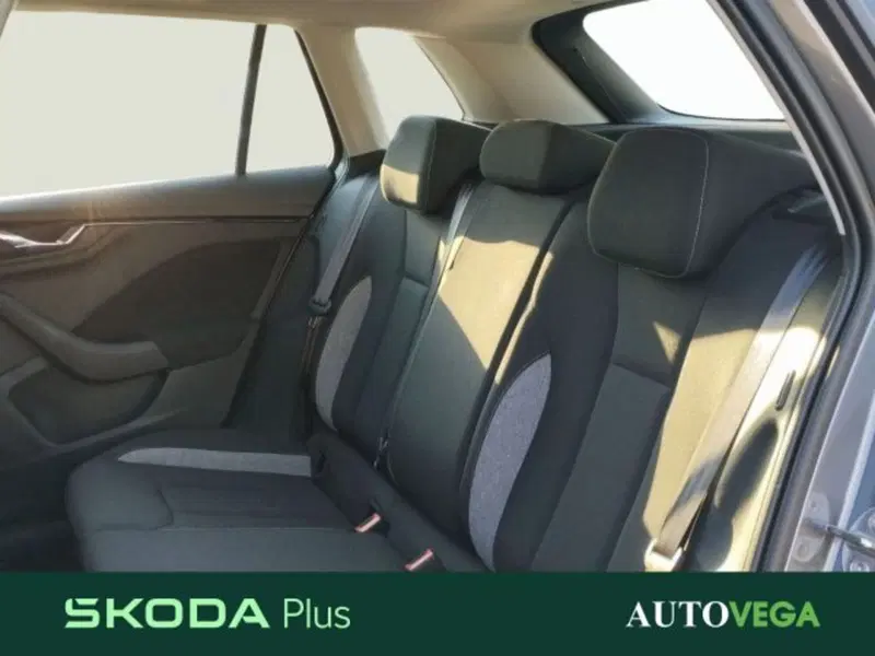 Skoda Kamiq usata a Vicenza (17)