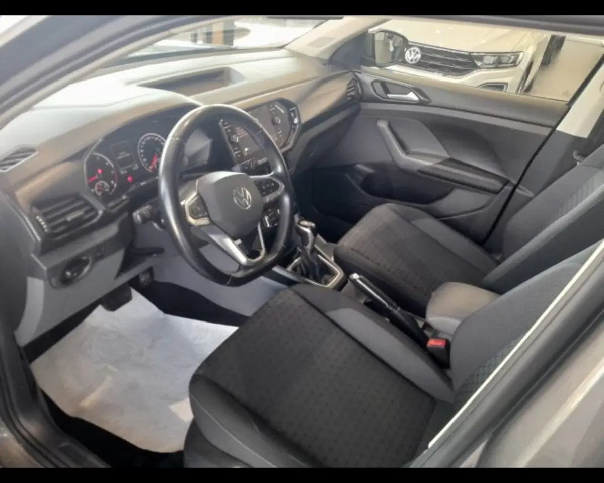 Volkswagen T-Cross usata a Bologna (13)