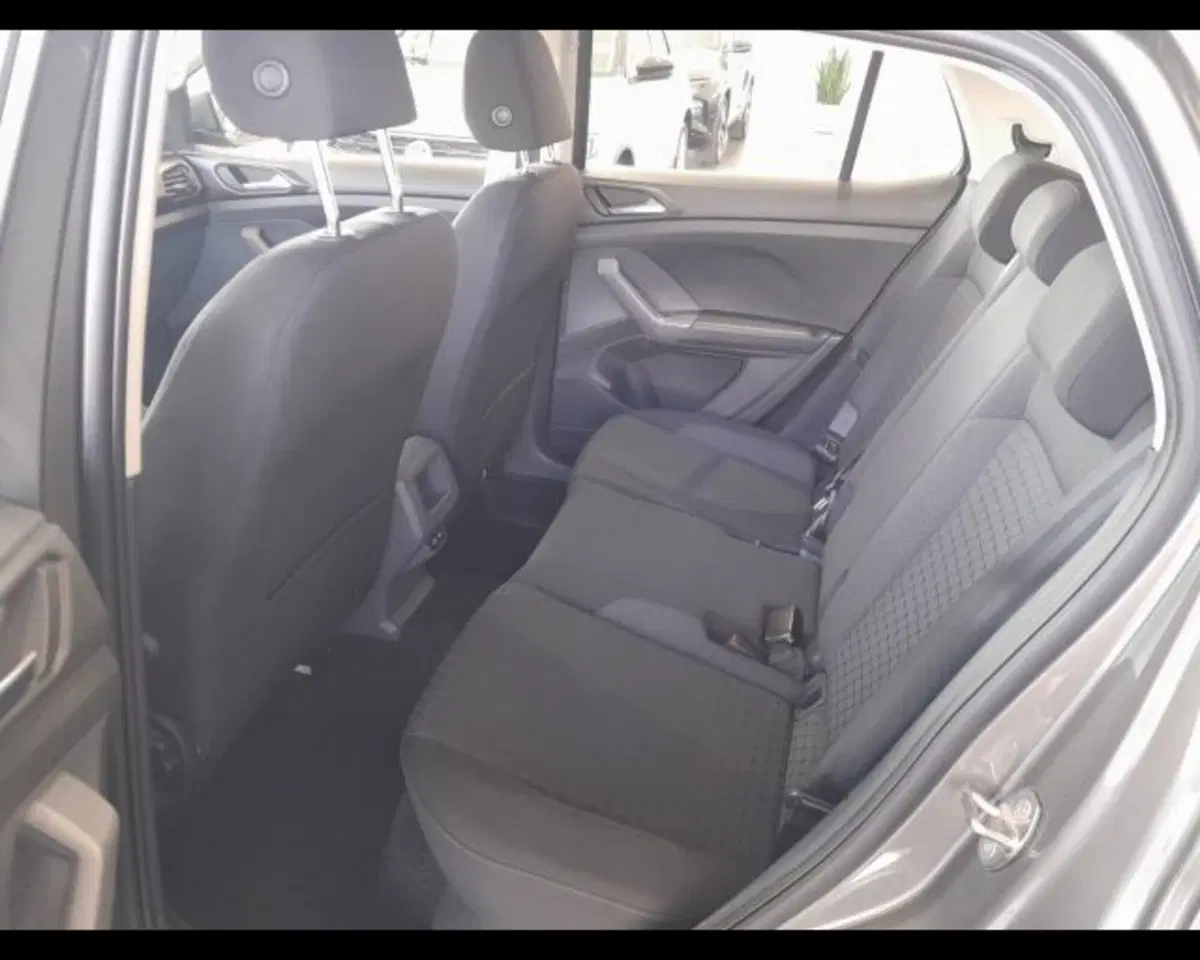 Volkswagen T-Cross usata a Bologna (18)