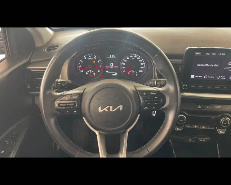 Kia Stonic usata a Bologna (8)