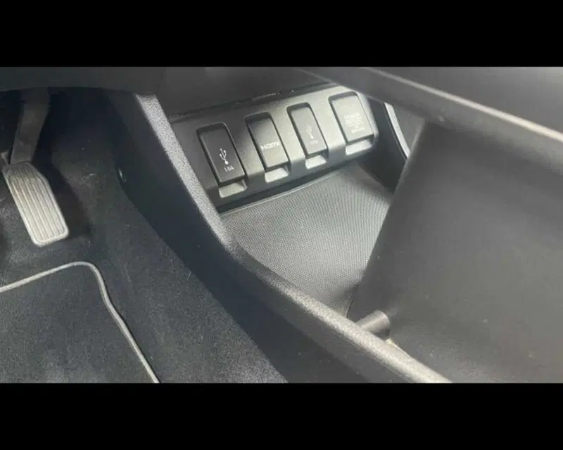 Honda HR-V usata a Bologna (18)