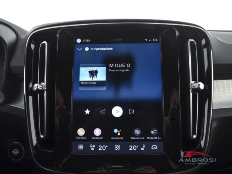 Volvo XC40 usata a Perugia (14)
