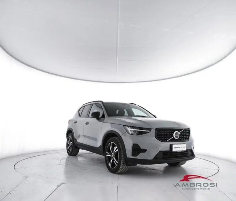 Volvo XC40 usata a Perugia (2)