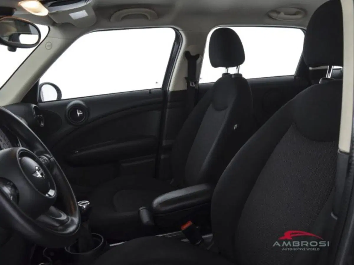 MINI Mini Countryman usata a Perugia (9)