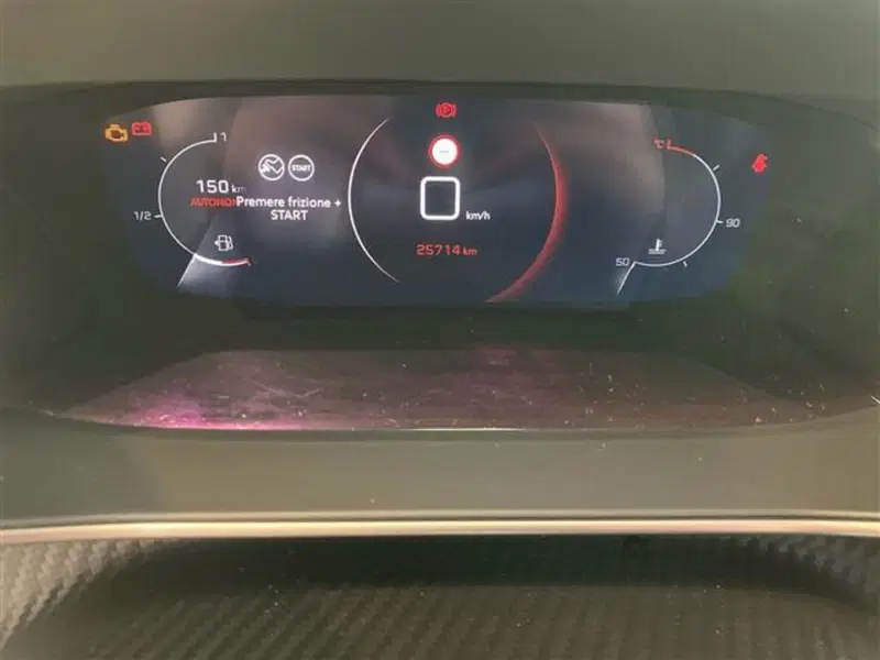 Peugeot 2008 usata a Como (15)