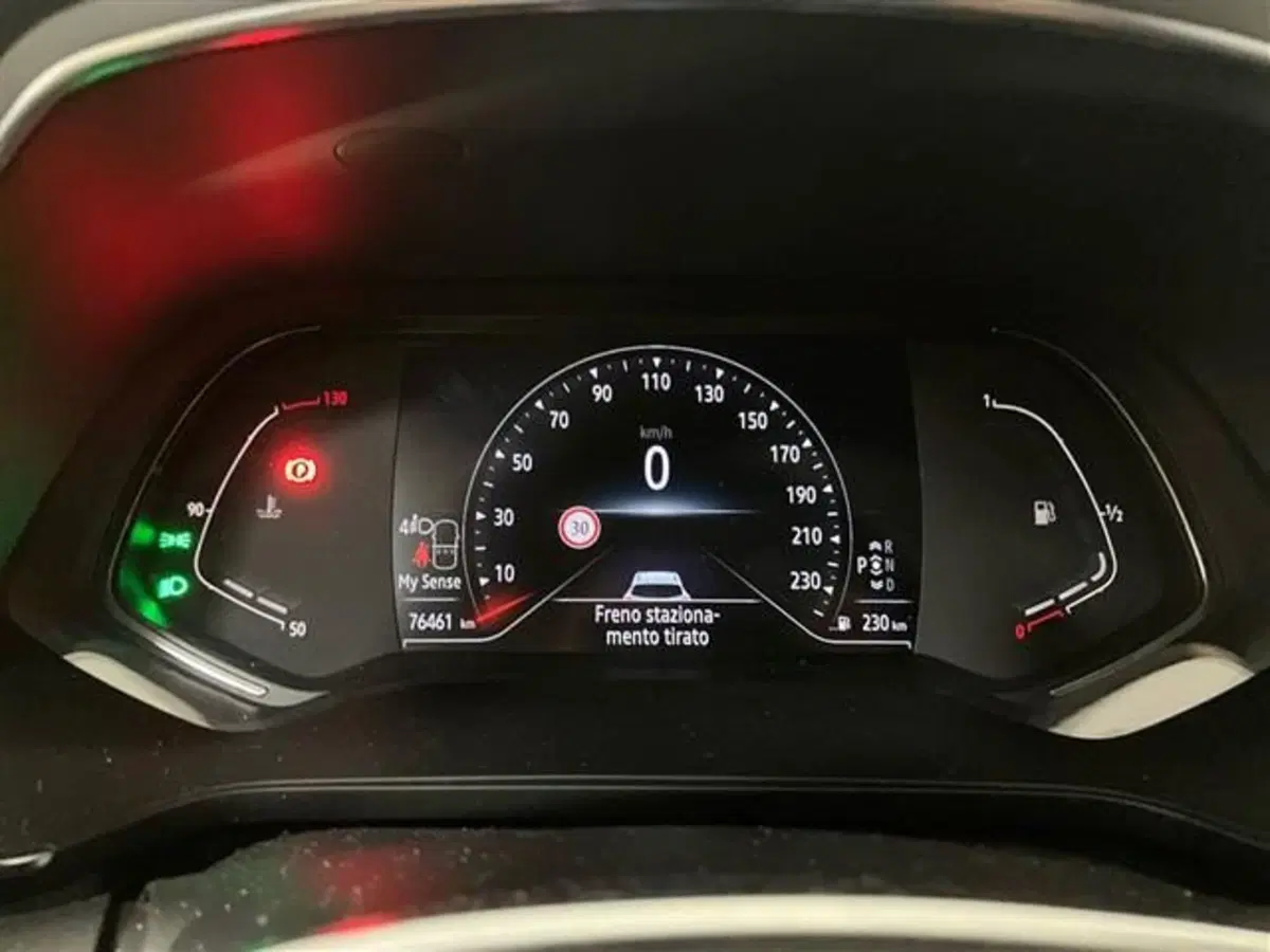 Renault Captur usata a Como (16)
